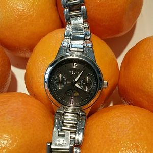 Relic day date sun & moon watch